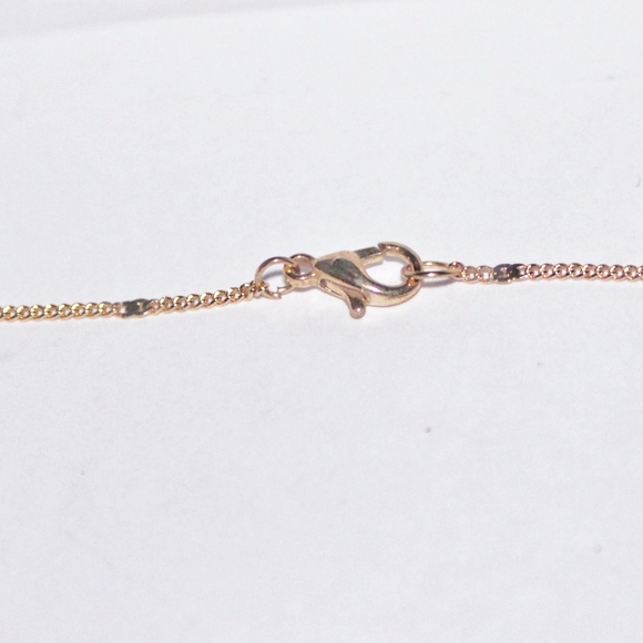 Angel wing bow Necklace - Picture 4 of 6